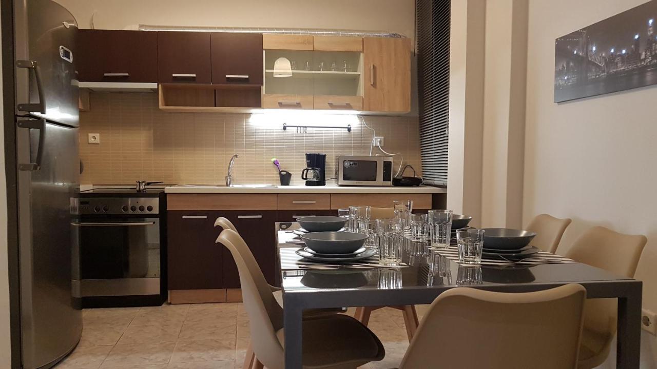 Palette Apartment Chocolate - Athens Center, 6 Bd, 3 Bath Exterior photo